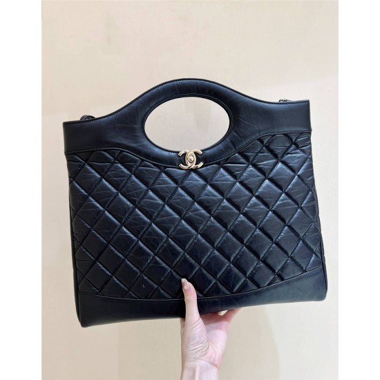 Chanel AS1010   31 LARGE SHOPPING BAG,  Size 37*39*8cm