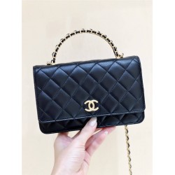 Chanel WOC AP3009，size 12*19*3.5cm