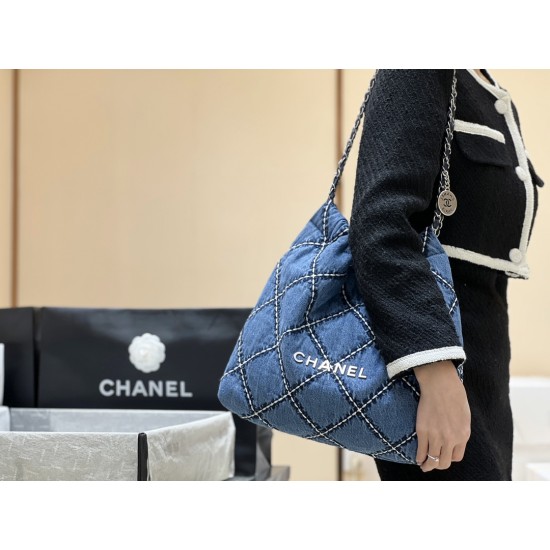 Chanel CHANEL 22 MEDIUM HANDBAG DENIM AS3261 Size: 39*42*8cm