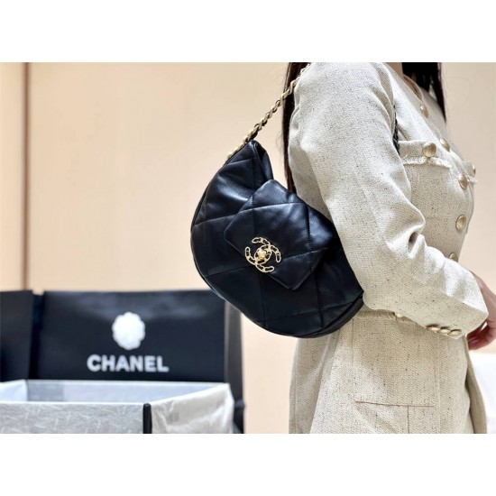 Chanel 19bag Hobo bag AS4638 Size: 29*19*6cm