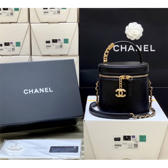 Chanel AS2061 Size 20x14cm