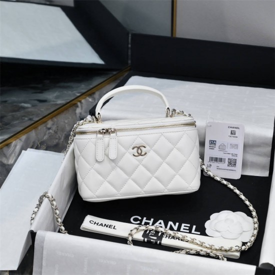 Chanel Vanity Case 17*9.5*8cm 2025 new