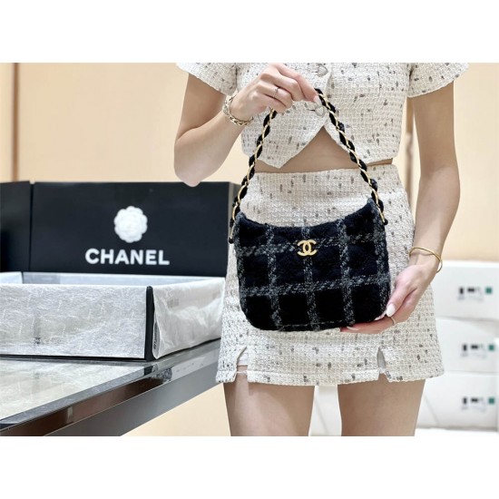 Chanel Hobo bag AS3562 Size 17.5*24*6cm 2025 new