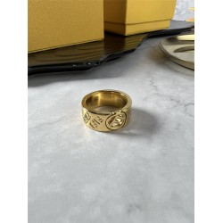 Designer brand Ring  size 6 7 8 comment or whatsapp 2025 new