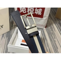 Designer belt Size EU80-100 comment or whatsapp