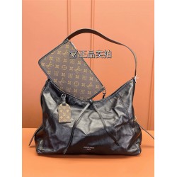 Louis Vuitton CARRYALL DARK M25143   39x30x15cm 2025 new