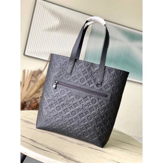 Louis Vuitton M24777 Excursion 33 × 37 × 13 cm 2025 new