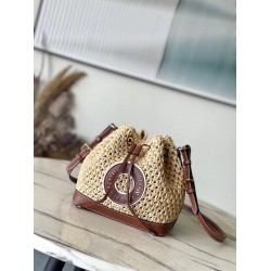 Louis Vuitton M24722 NoeBB 22 × 24 × 15 cm 2025 new