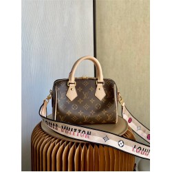 Louis Vuitton SPEEDY BANDOULIÈRE 20   M45957    size：20x13x12cm 2025 new