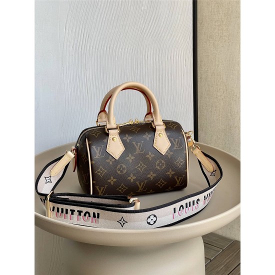 Louis Vuitton SPEEDY 20   M46234  size：20.5x12.5x12cm 2025 new