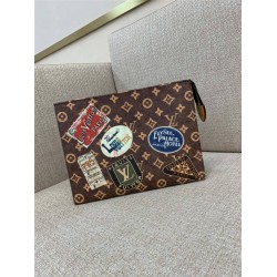 Louis Vuitton M83487  size：20x25x5.5cm 2025 new