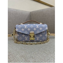 Louis Vuitton M12429  POCHETTE MÉTIS EAST WEST  size:21.5 x 13.5 x 6 cm 2025 new