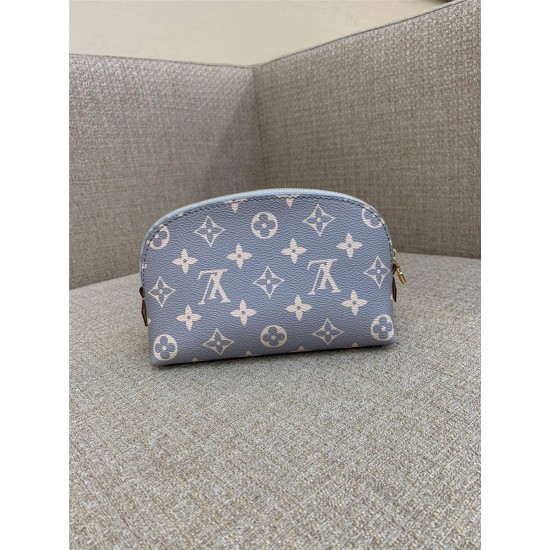 Louis Vuitton M12440 Pochette Cosmétique  size:19 x 12 x 6 cm 2025 new