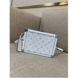 Louis Vuitton CLUTCH BOX M11049 size：24x16.5x8cm 2025 new