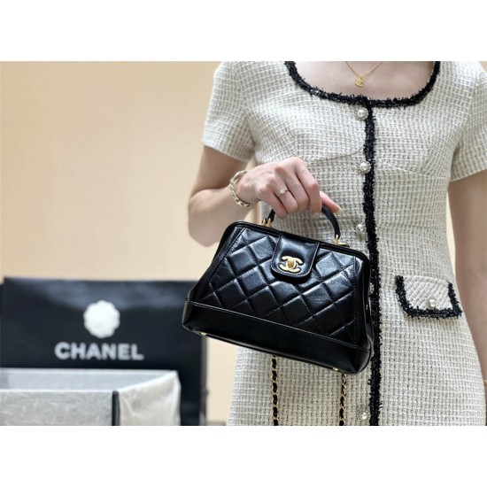 Chanel SMALL BAG WITH TOP HANDLE AS4959 Size 16*23.5*8cm 2025 new