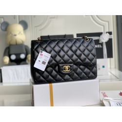 Chanel classic flap CF jumbo 30cm 2025 new