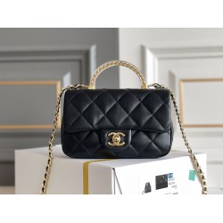 Chanel classic flap CF  19cm 2025 new