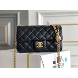 Chanel classic flap CF  20cm 2025 new