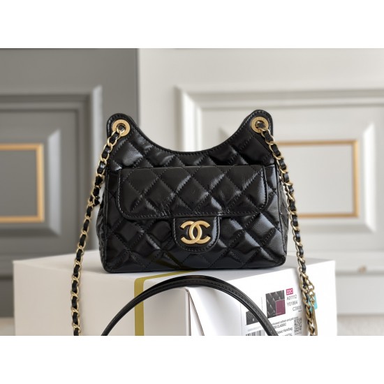 Chanel Hobo 19cm 2025 new