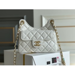 Chanel Hobo 19cm 2025 new