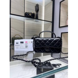 Chanel Vanity Case 17cm 2025 new