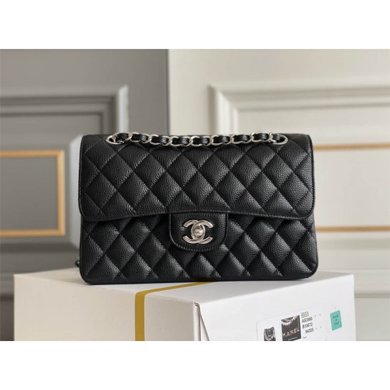 Chanel classic flap  CF 23cm 2025 new