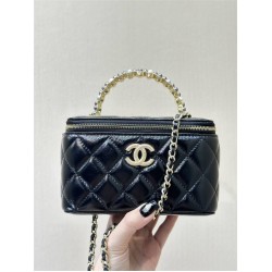 Chanel Vanity Case 17cm 2025 new