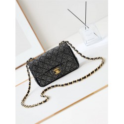 Chanel classic flap  CF 20cm 2025 new