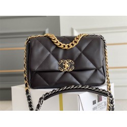 Chanel 19 bag 26cm 2025 new