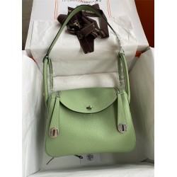 Hermes Lindy 26cm Taurillon Clemence 2025 new