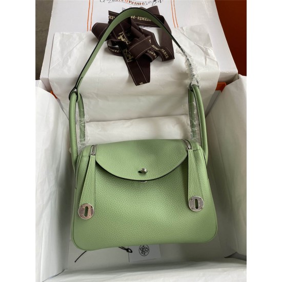 Hermes Lindy 26cm Taurillon Clemence 2025 new