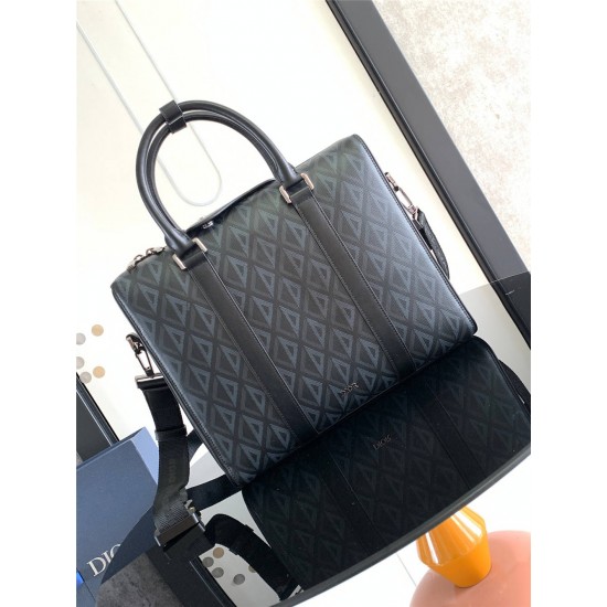 Dior Lingot 35 x 27 x 6cm 2025 New