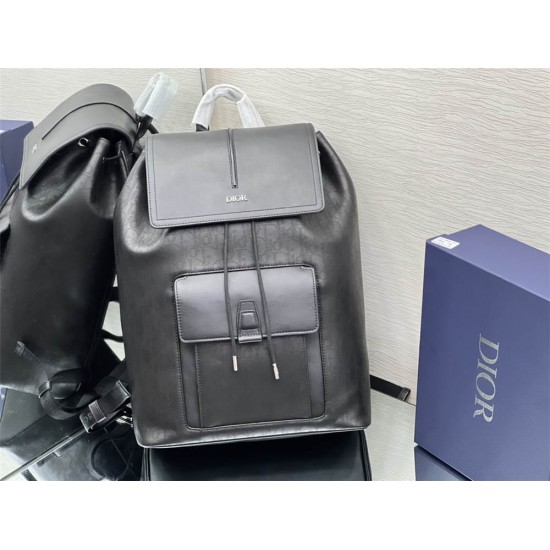 Dior Motion 31  x 38  x 11 cm 2025 New