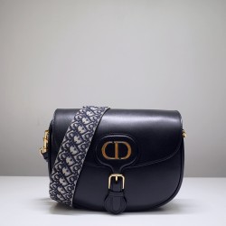 Dior Bobby bag 22x17x6cm 2025 New