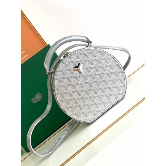 Goyard Alto size：16.5 cm x 7 cm x 18 cm 2025 New