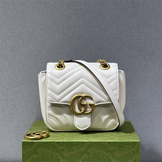 Gucci GG Marmont 739682  size: 18*13.5*8cm 2025 New