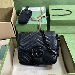 Gucci 739681 GG Marmont 18x15x8cm 2025 New