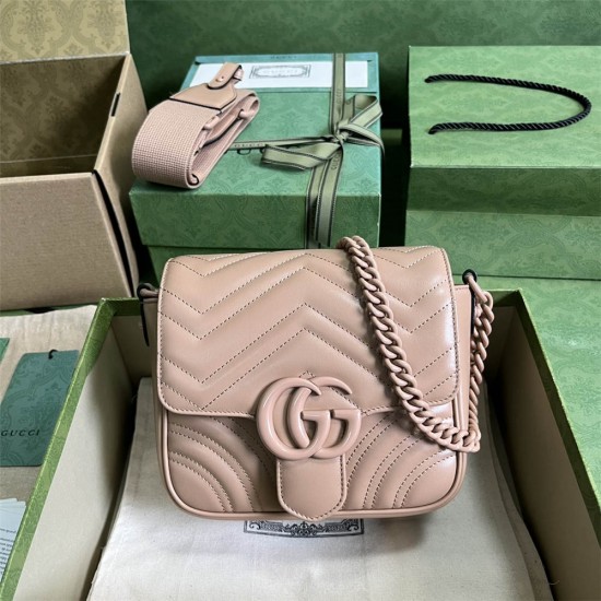 Gucci 739681 GG Marmont 18x15x8cm 2025 New