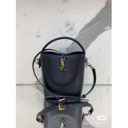 YSL SAINT LAURENT LE 37 742828 size: 26×20×12cm 2025 New