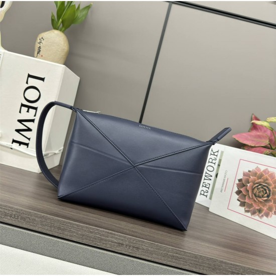 Loewe Puzzle Fold size:22.7*12*15.5CM model: 052403 2025 New