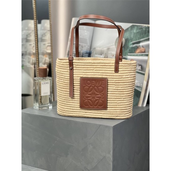 Loewe size：26*22*10cm basket bag 2025 New