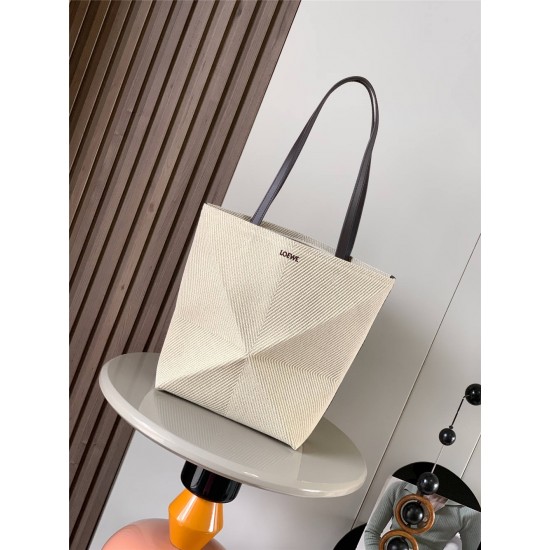 Loewe Puzzle Fold 25.5cm～14.5cm～31.5cm model: 9029 2025 New