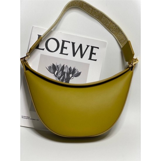 Loewe Luna Hobo size  30.5/20.5/6cm 2025 New