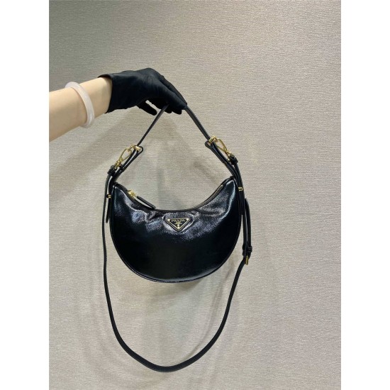 Prada Moonbag 1BC194  22.5xHight 18.5xbottom6.5cm 2025 New