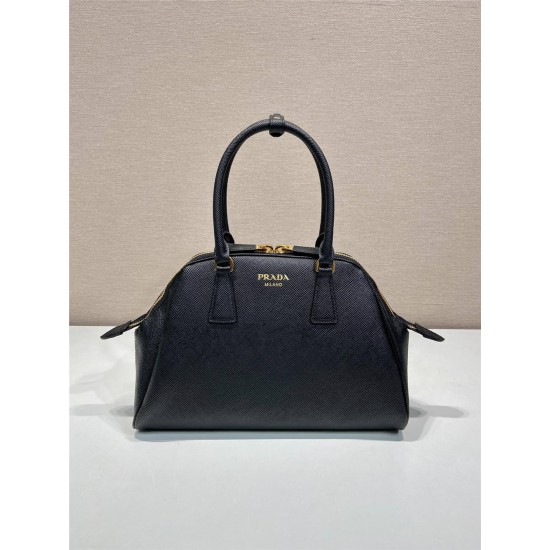 Prada shell bag 1BG537   Hight : 21.5cmx width : 32cmx length  : 10.5cm 2025 New