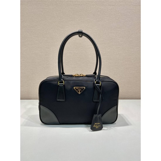 Prada Vintage bag 1BB115medium size  30xHight 17.5xbottom9cm 2025 New