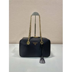 Prada Vintage bag 1BB115Amedium size   30xHight 17.5bottom9cm 2025 New