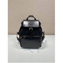 Prada  backpack  1BZ074  20.5xHight 25xbottom11.5cm  2025 New