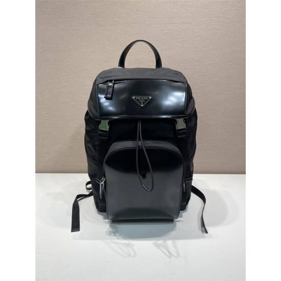 Prada  backpack  2VZ135   length 27xHight 45xbottom7cm  2025 New