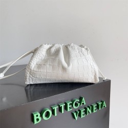 BV Bottega Veneta 585852  size: 23*15*5cm 2025 New